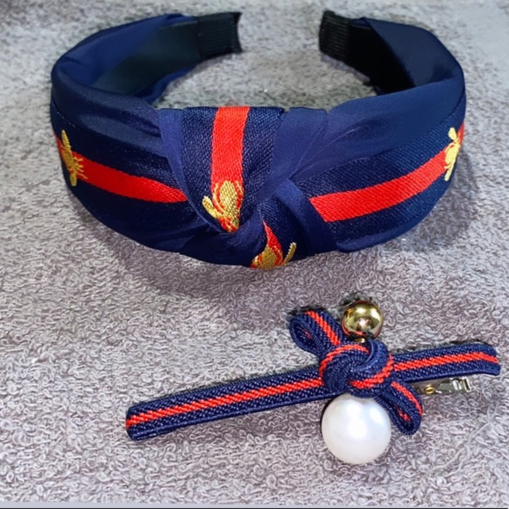 Bundle/ blue/red 🐝 head band & hair clip